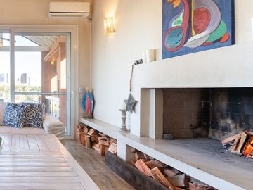 VENTA CASA 5 AMB. EL CANTÓN ISLAS, ESCOBAR PERMUTA