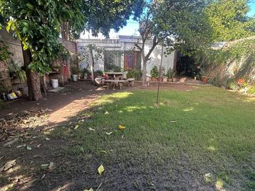 CASA A RECICLAR EN RESIDENCIAL  VELEZ SARFIELD
