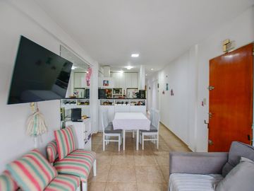 DEPARTAMENTO VENTA LA PLATA 1 DORMITORIO COCHERA