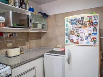 Dpto  2 amb Fte c/balcón en venta Lomas centro