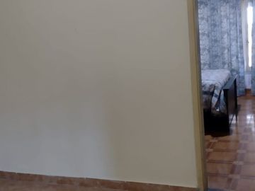 CASA EN VENTA IDEAL PARA 2 FLIAS, SUIPACHA AL 2900