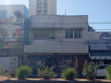 Local Lote c/vivienda Lomas sobre Yrigoyen 8900