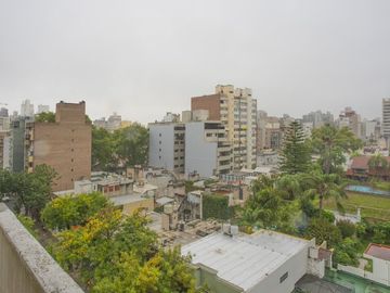 VENTA DPTO DOS DORMITORIOS + COMODÍN RECICLADO