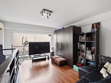 VENTA DUPLEX DOS AMBIENTES EN PALERMO CON PATIO