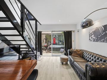VENTA DUPLEX DOS AMBIENTES EN PALERMO CON PATIO