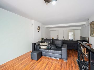 VENTA DUPLEX DOS AMBIENTES EN PALERMO CON PATIO