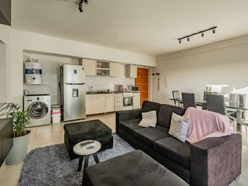 Excelente departamento 2 ambientes con balcon