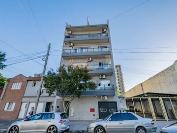 Excelente departamento 2 ambientes con balcon