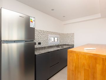 DEPTO 2 AMB A ESTRENAR CASEROS NORTE - PERMUTA