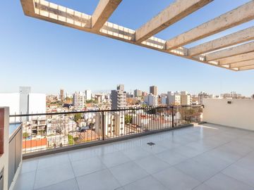 DEPTO 2 AMB A ESTRENAR CASEROS NORTE - PERMUTA