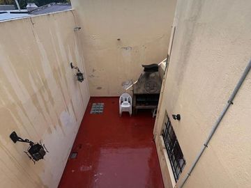 VENTA CASA 5 AMB COCHERA/PATIO/TERRAZA Z/BARRACAS.