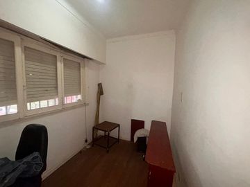 VENTA CASA 5 AMB COCHERA/PATIO/TERRAZA Z/BARRACAS.