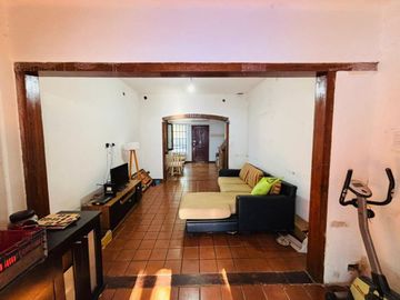VENTA CASA 4 AMB VILLA BOSCH COCHERA PATIO PERMUTA
