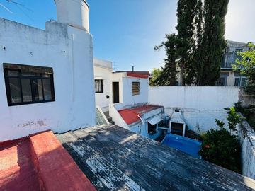 VENTA CASA 4 AMB VILLA BOSCH COCHERA PATIO PERMUTA