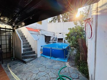 VENTA CASA 4 AMB VILLA BOSCH COCHERA PATIO PERMUTA