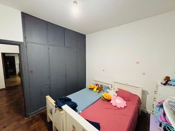 VENTA CASA 4 AMB VILLA BOSCH COCHERA PATIO PERMUTA
