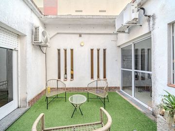 VENTA PH 5 AMB PATIO V. URQUIZA PERMUTA