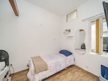 VENTA PH 5 AMB PATIO V. URQUIZA PERMUTA