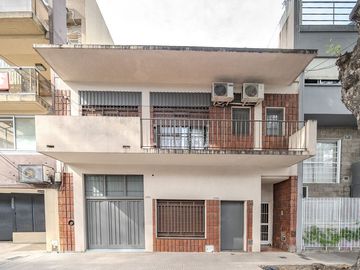 VENTA PH 5 AMB PATIO V. URQUIZA PERMUTA