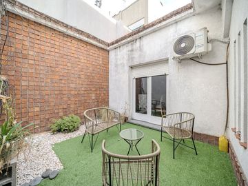 VENTA PH 5 AMB PATIO V. URQUIZA PERMUTA