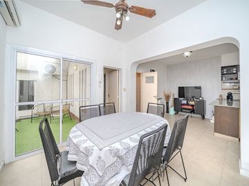 VENTA PH 5 AMB PATIO V. URQUIZA PERMUTA