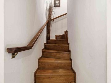 VENTA DUPLEX 4 AMB EN HAEDO CON COCHERA - PERMUTA