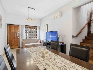VENTA DUPLEX 4 AMB EN HAEDO CON COCHERA - PERMUTA