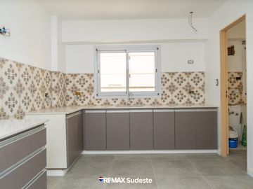 VENTA PISO CENTRICO 100% RENOVADO