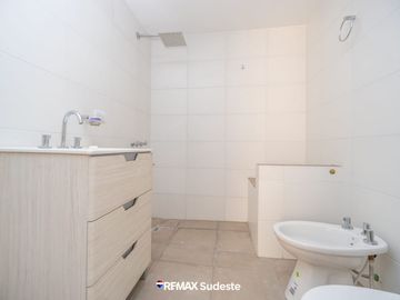 VENTA PISO CENTRICO 100% RENOVADO