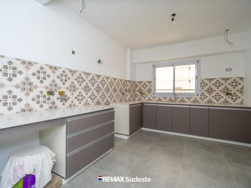 VENTA PISO CENTRICO 100% RENOVADO