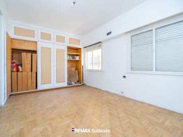 VENTA PISO CENTRICO 100% RENOVADO