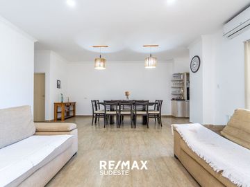 VENTA PROPIEDAD PREMIUN PALOS VERDES 3 DORMITORIOS