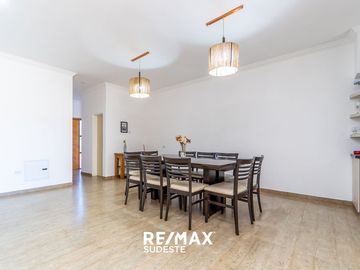 VENTA PROPIEDAD PREMIUN PALOS VERDES 3 DORMITORIOS