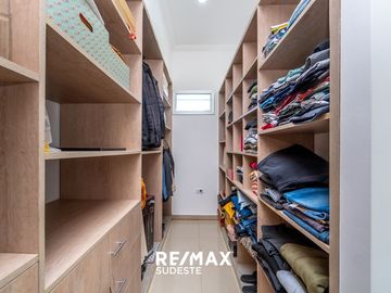 VENTA PROPIEDAD PREMIUN PALOS VERDES 3 DORMITORIOS