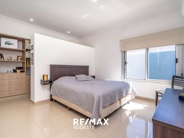 VENTA PROPIEDAD PREMIUN PALOS VERDES 3 DORMITORIOS