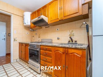 VENTA- DEPARTAMENTO 3 DORMITORIOS -CENTRO