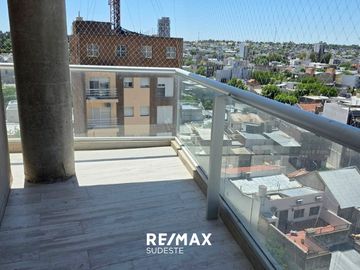 VENTA SEMIPISO A ESTRENAR 3 DORM 19 DE MAYO 571