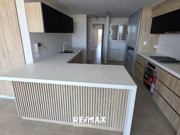 VENTA SEMIPISO A ESTRENAR 3 DORM 19 DE MAYO 571