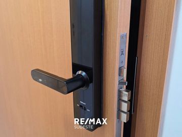 VENTA SEMIPISO A ESTRENAR 3 DORM 19 DE MAYO 571