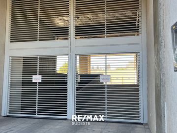 VENTA SEMIPISO A ESTRENAR 3 DORM 19 DE MAYO 571