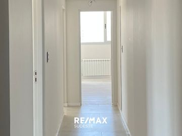 VENTA SEMIPISO A ESTRENAR 3 DORM 19 DE MAYO 571