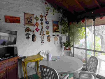 LOCALES + DEPARTAMENTO 4 AMB. EN VILLA BALLESTER