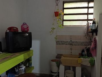 LOCALES + DEPARTAMENTO 4 AMB. EN VILLA BALLESTER