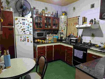 LOCALES + DEPARTAMENTO 4 AMB. EN VILLA BALLESTER