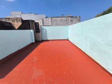 VENTA PH 3 AMB PATIO Y TERRAZA CREDITO EN LINIERS