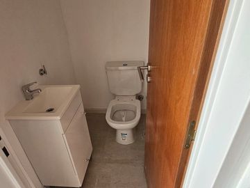 VENTA DPTO 2 AMB C/PARRILLA - VILLA BALLESTER