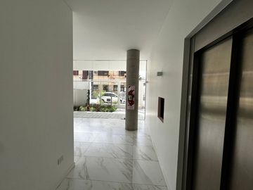 VENTA DPTO 2 AMB C/PARRILLA - VILLA BALLESTER