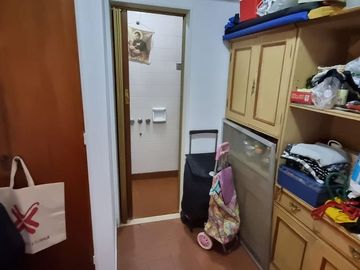 VENTA DEPARTAMENTO SEIS AMBIENTES FLORES  COCHERA