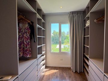 Venta Casa Amueblada Barrio Estudiantes Mercedes