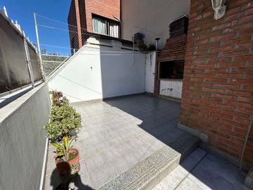 VENTA DEPTO. 4 AMB PUEYRREDON TERRAZA COCH APTO C
